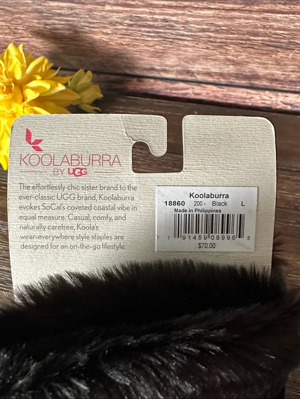 NWT Koolaburra by UGG Black Water Resistant Suede Gloves with Snap Accents